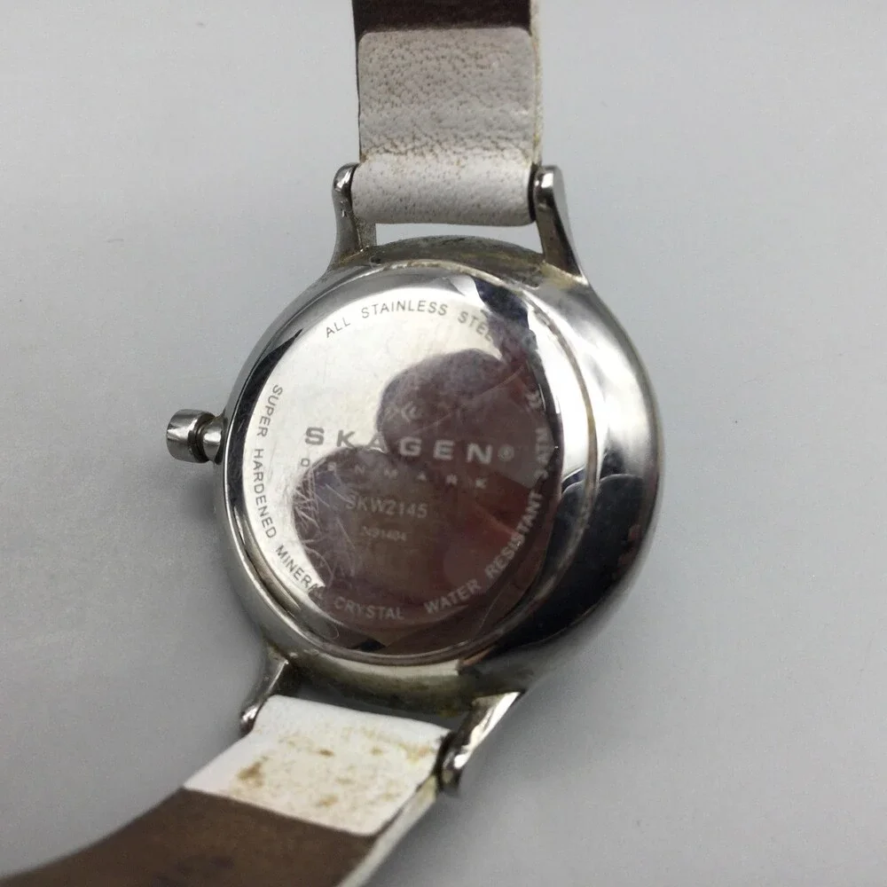 Skagen Watch Womens 30mm Silver Tone White Leather 358SSSD SKW2145 New Battery